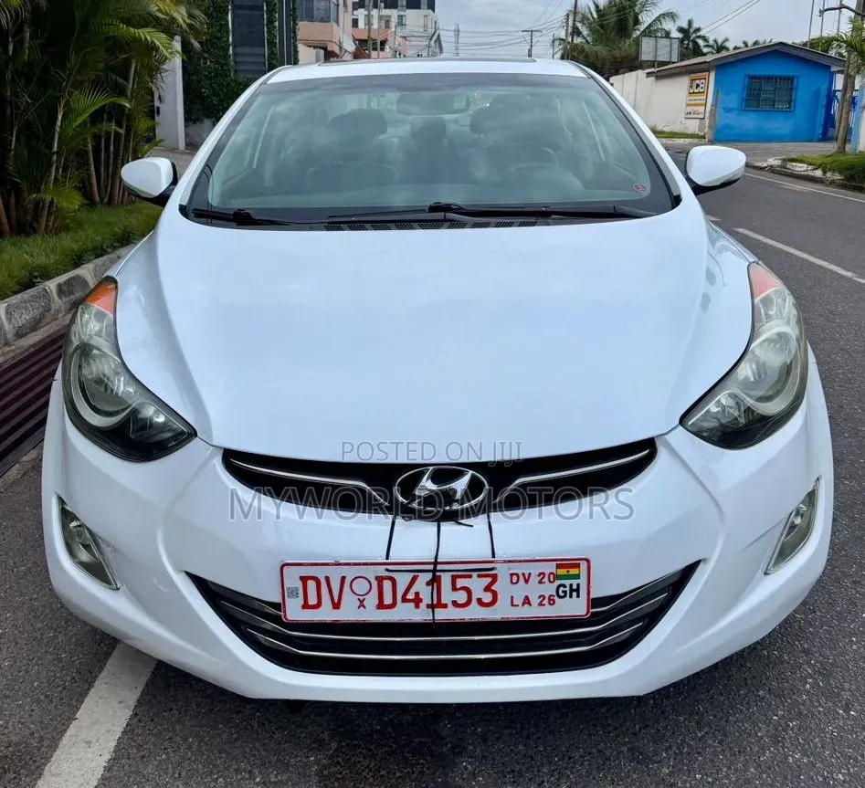 Hyundai Elantra 2013 White