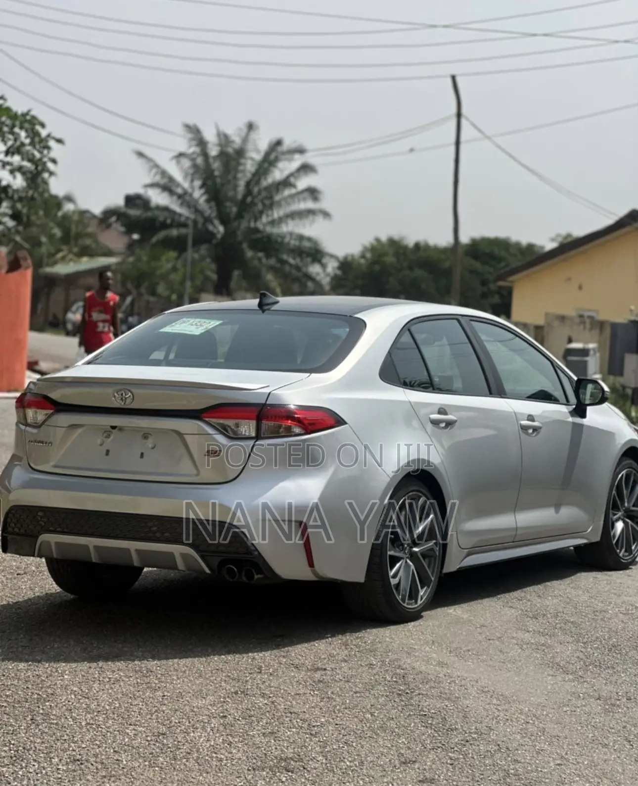 Toyota Corolla SE 2021 Silver