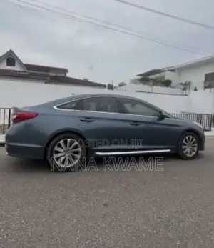 Hyundai Sonata Sport Sedan FWD (2.4L 4cyl 6A) 2016