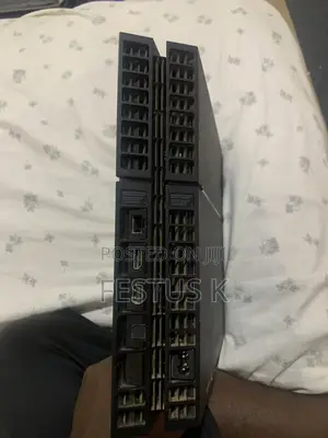 Ps4 Standard With Games (Fc26 Gtav)