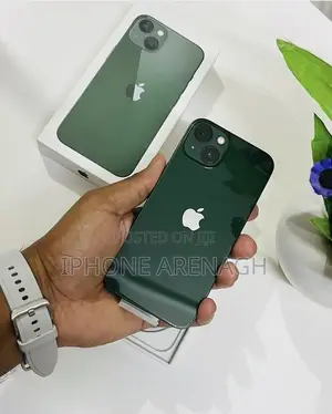Apple iPhone 13 128 GB Green