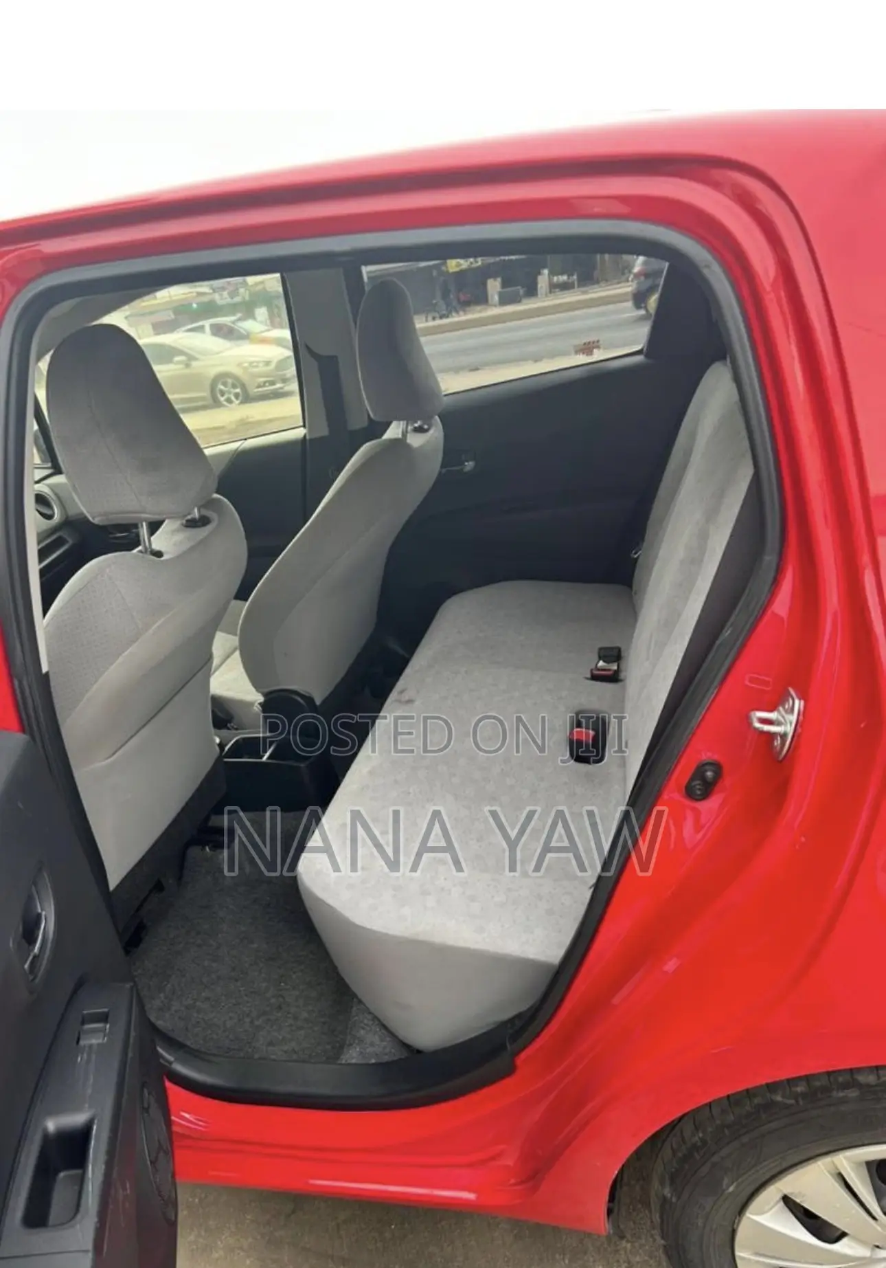 Toyota Vitz 2015 Red