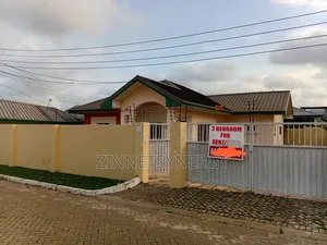 3bdrm House in Community 25 for rent