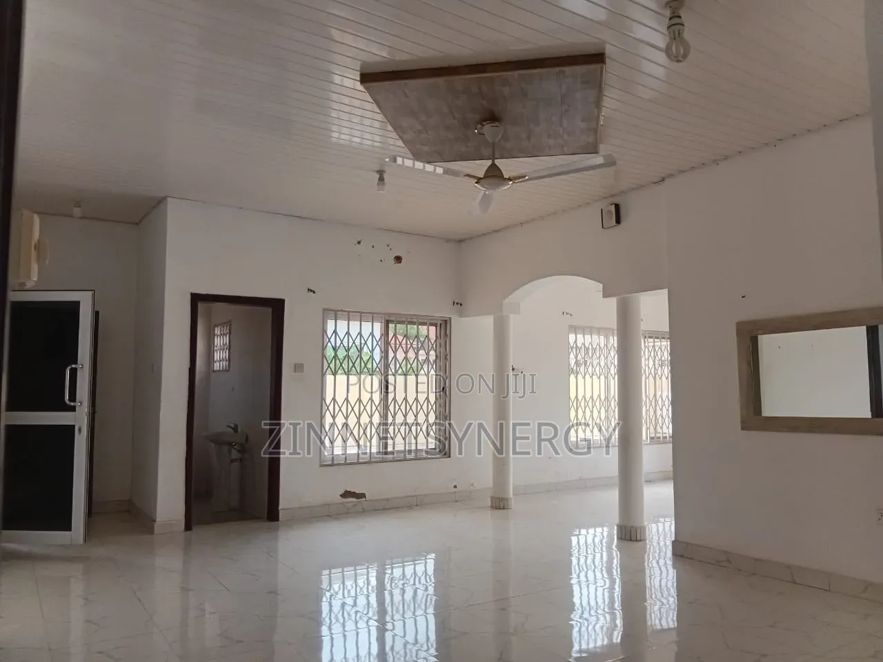3bdrm House in Community 25 for rent