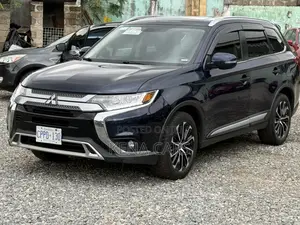 Mitsubishi Outlander SE AWC 2019 Blue