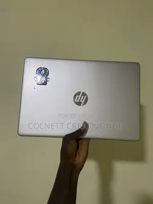 Laptop HP 15-fd0290ns 16GB Intel Core i7 SSD 512GB