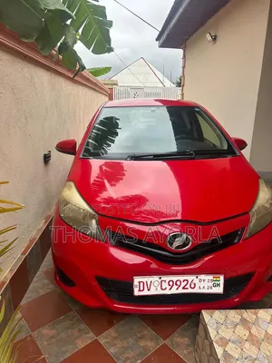 Toyota Vitz 1.5 FWD 3dr 2012 Red