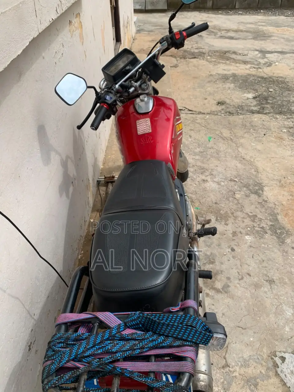 Royal RY125 2020 Red