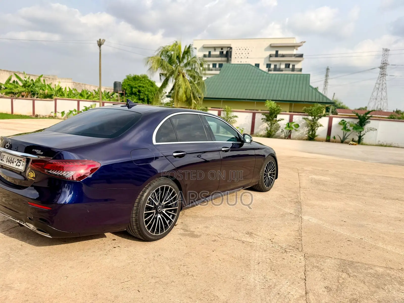 Mercedes-Benz E300 4Matic AWD Sedan (2.0L 4cyl 9A) 2017