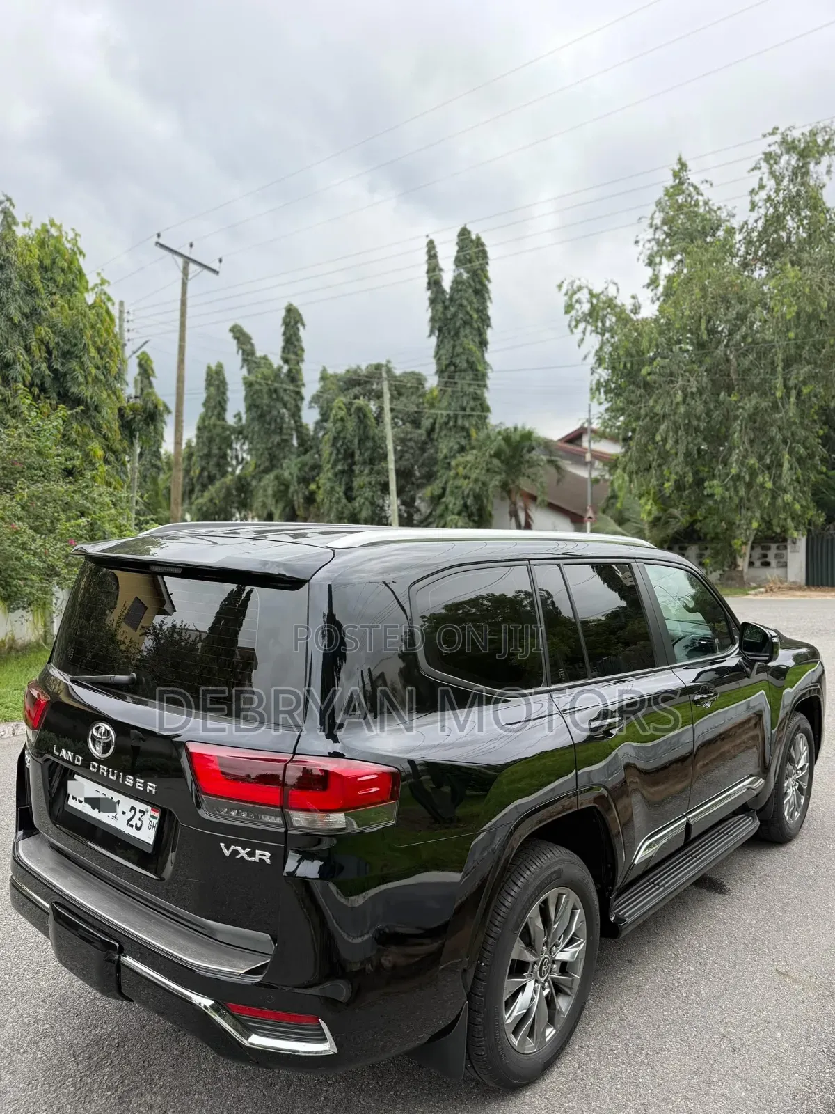 New Toyota Land Cruiser LC300 2023 Black
