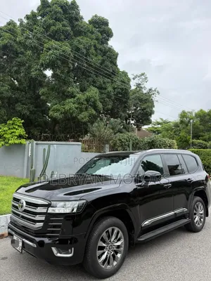 New Toyota Land Cruiser LC300 2023 Black