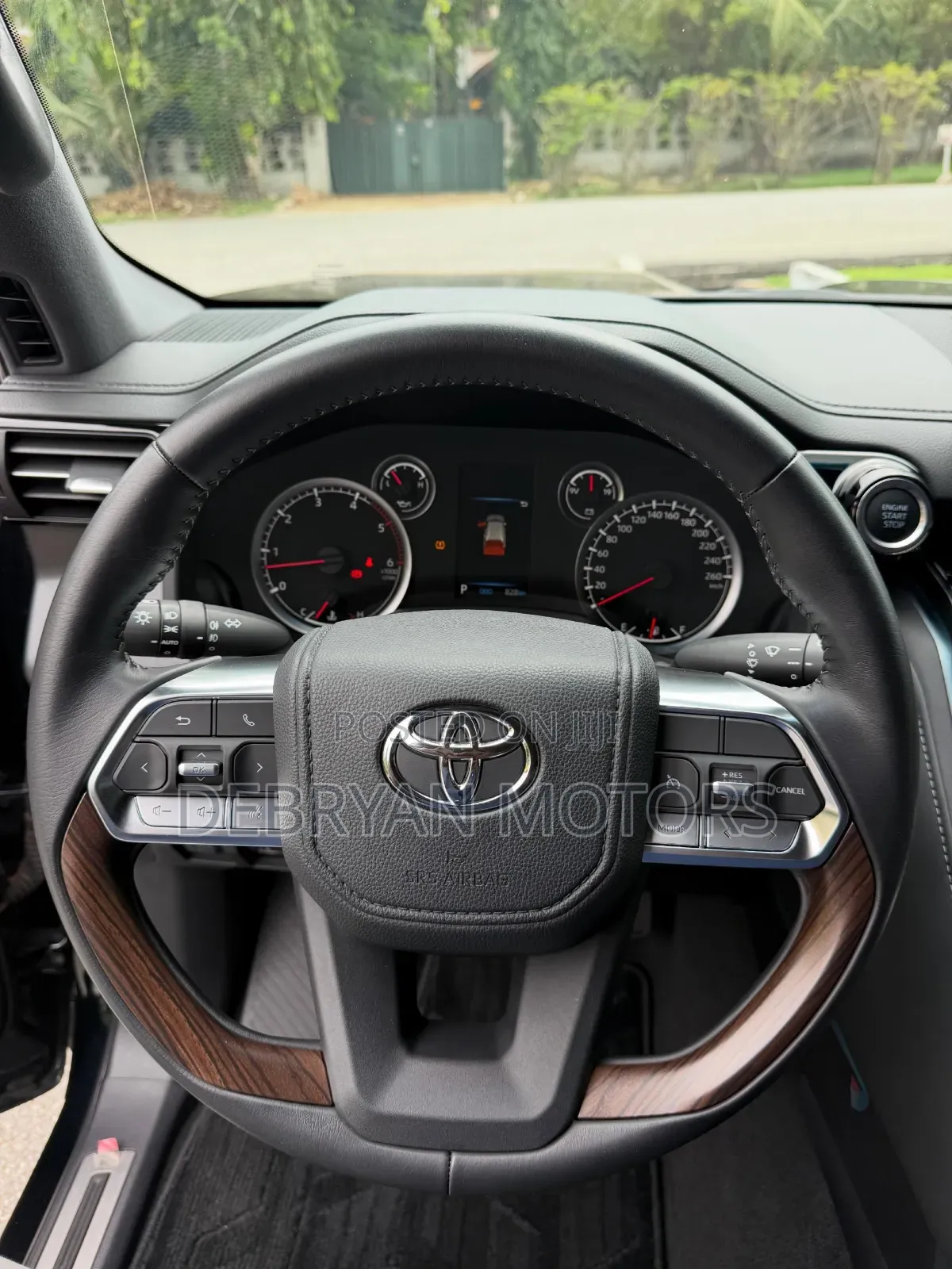 New Toyota Land Cruiser LC300 2023 Black