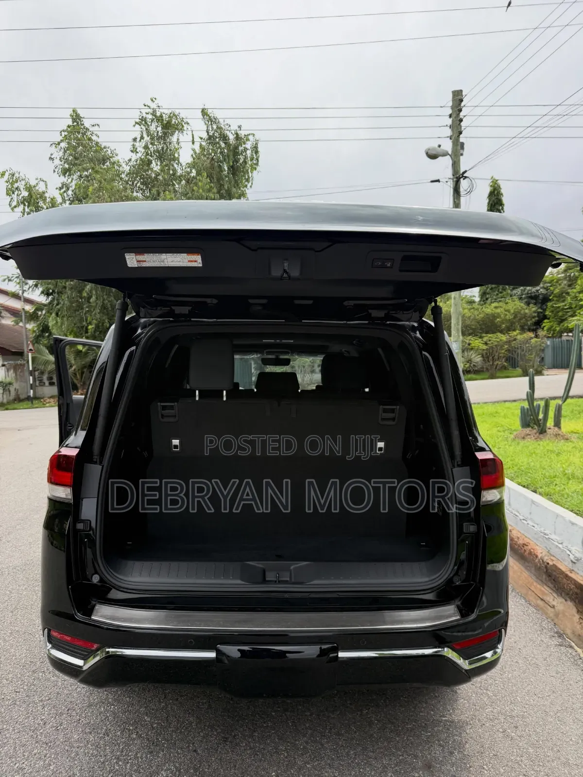 New Toyota Land Cruiser LC300 2023 Black