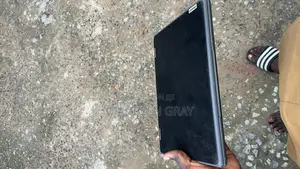 Laptop Lenovo 4GB Intel Pentium HDD 128GB