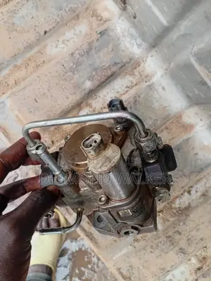 Fuel Pump - Toyota Haice 2012