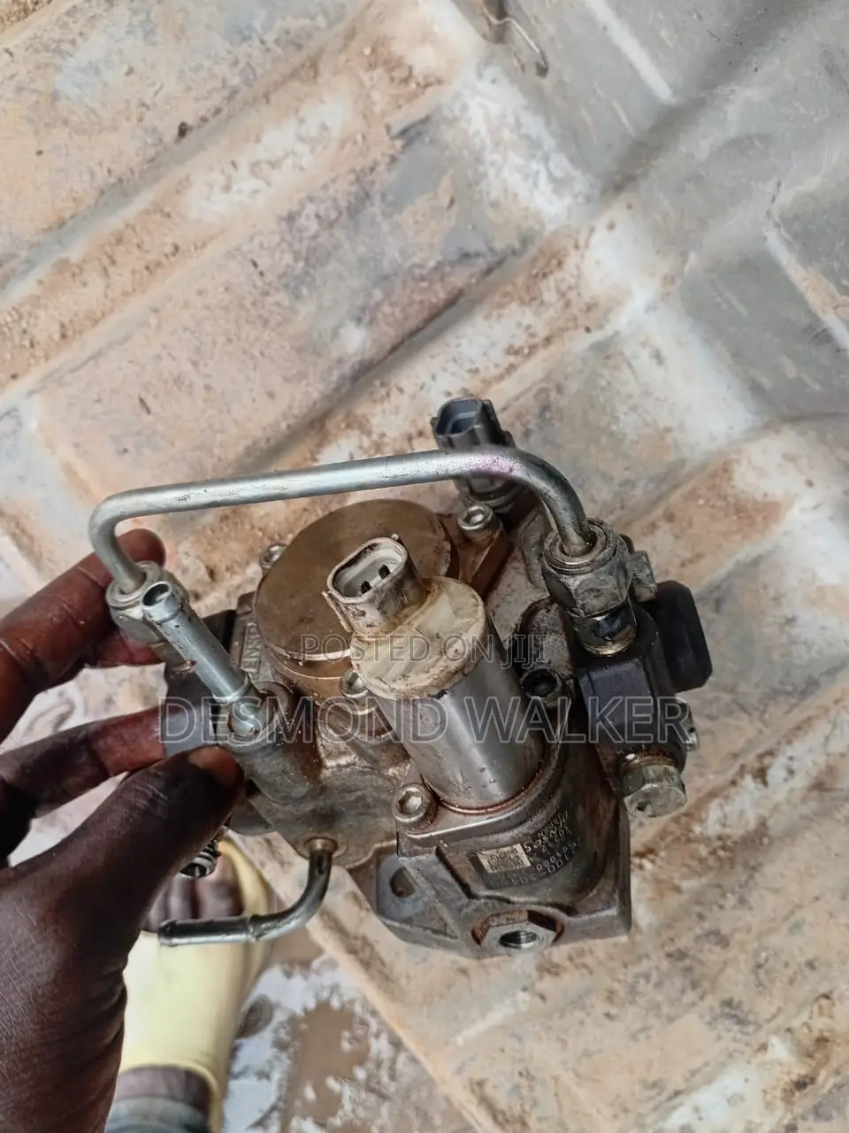 Fuel Pump - Toyota Haice 2012