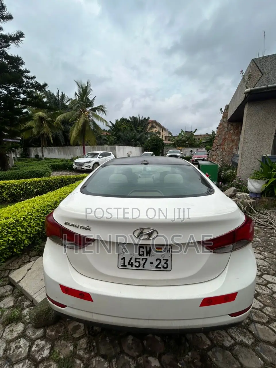 Hyundai Elantra SE 4dr Sedan (1.8L 4cyl 6A) 2014 White