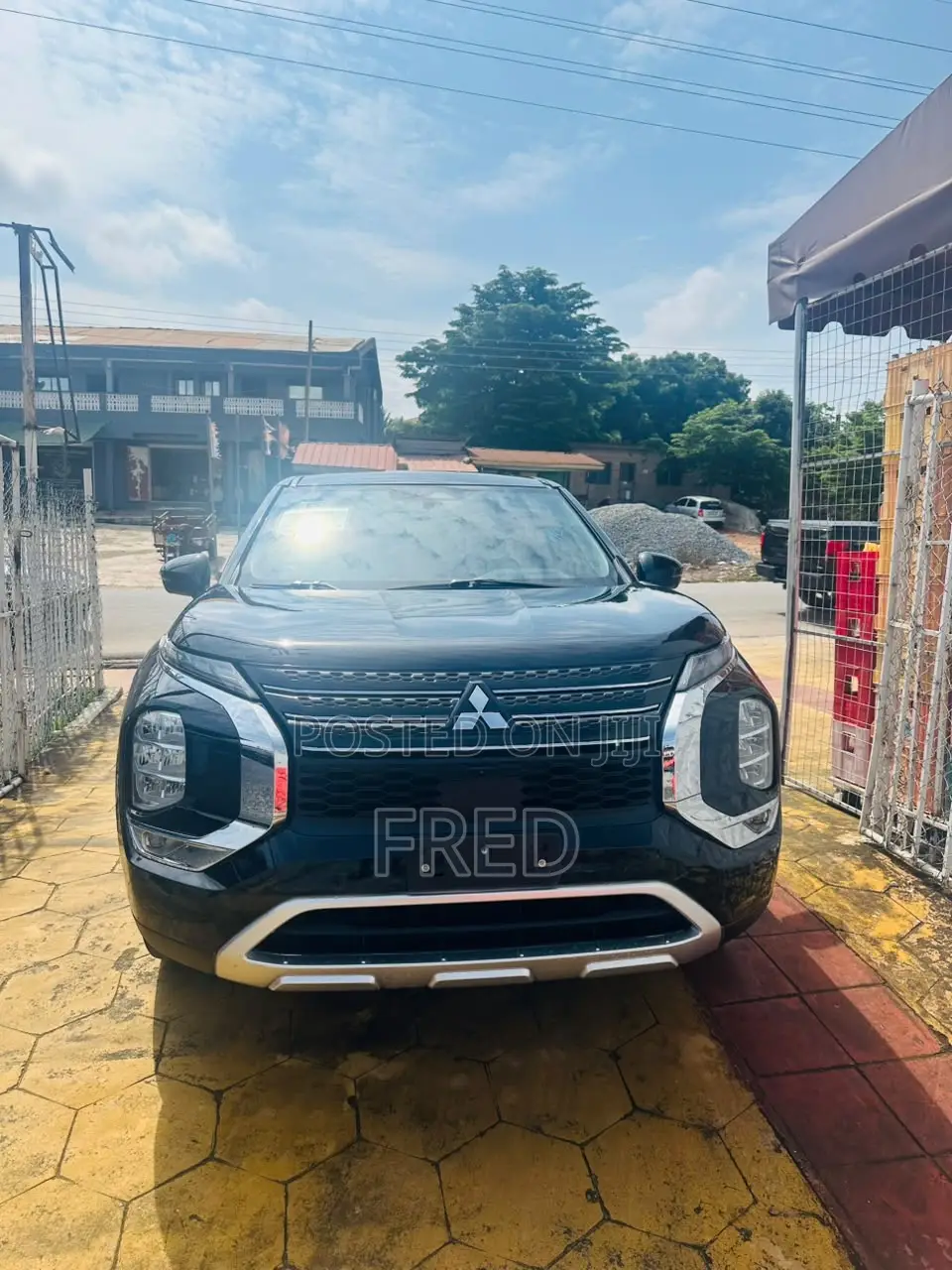 Mitsubishi Outlander SE Launch Edition 2022 Black