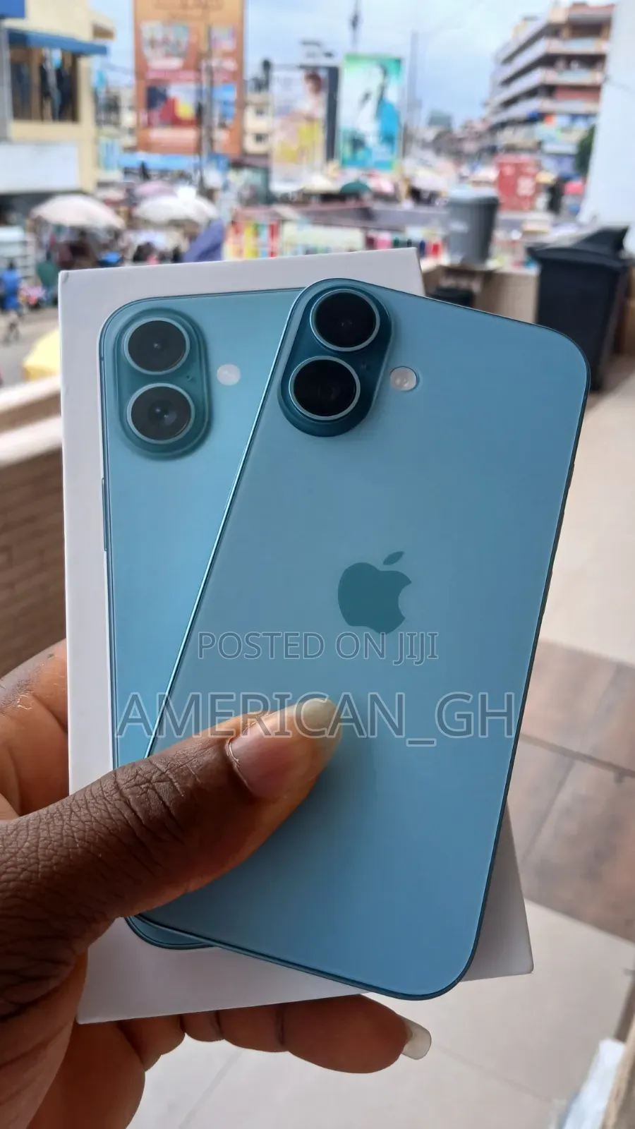 Apple iPhone 16 128 GB Green