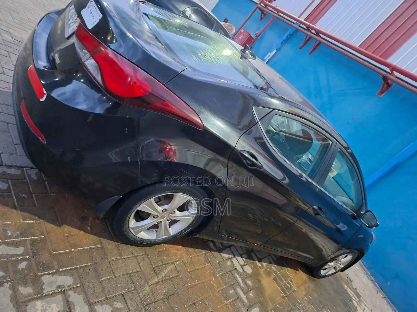 Hyundai Elantra Limited Sedan FWD (1.8L 4cyl 6A) 2016 Black