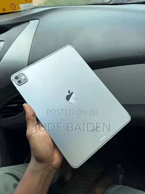 Apple iPad Pro 11 (2022) 256 GB Silver