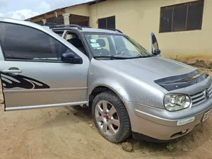 Volkswagen Golf 2011 Silver