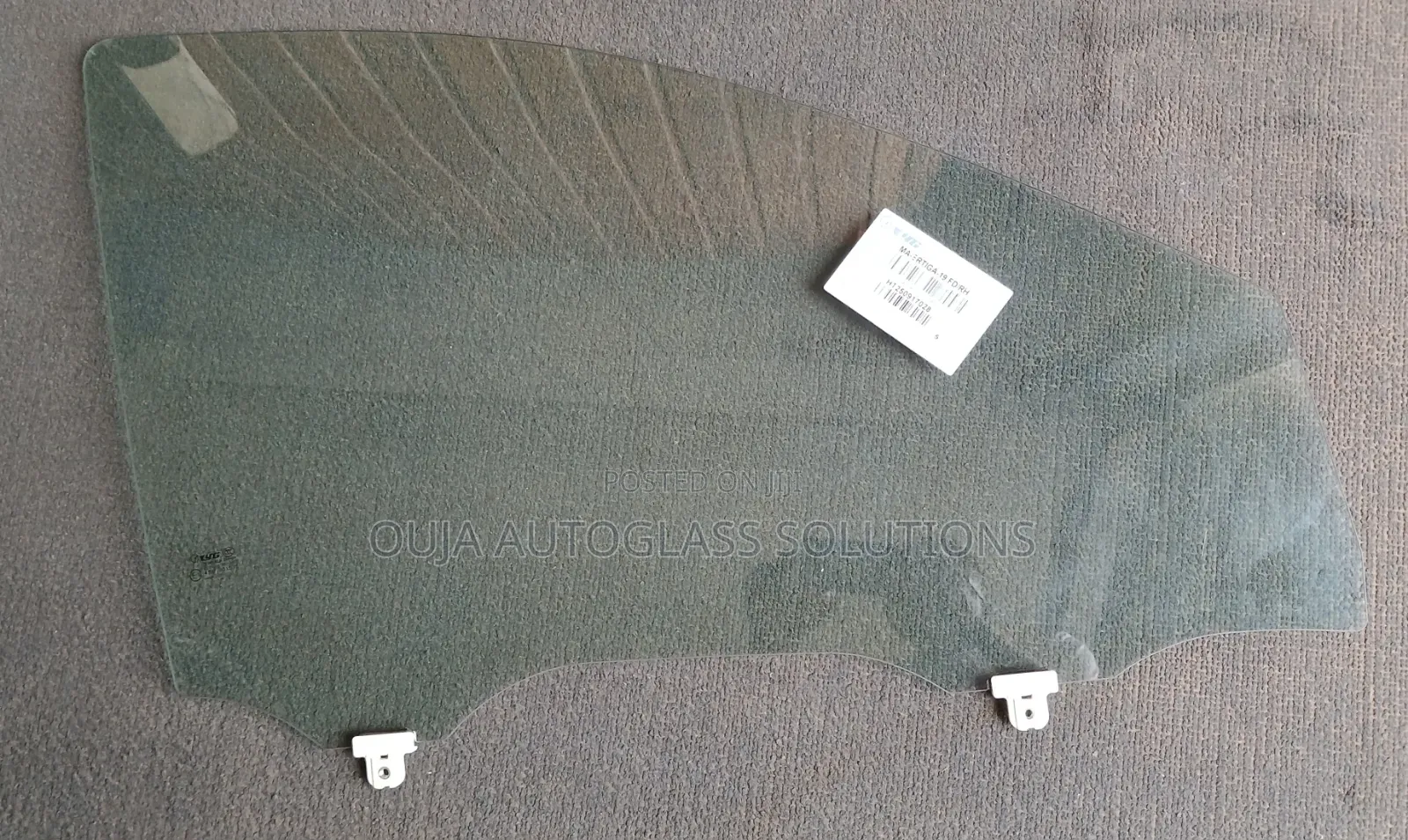 2021 Toyota Rumion Front Right Door Glass Available