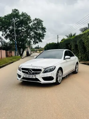 Mercedes-Benz C300 Sport Sedan RWD (2.0L 4cyl 7A) 2016 White