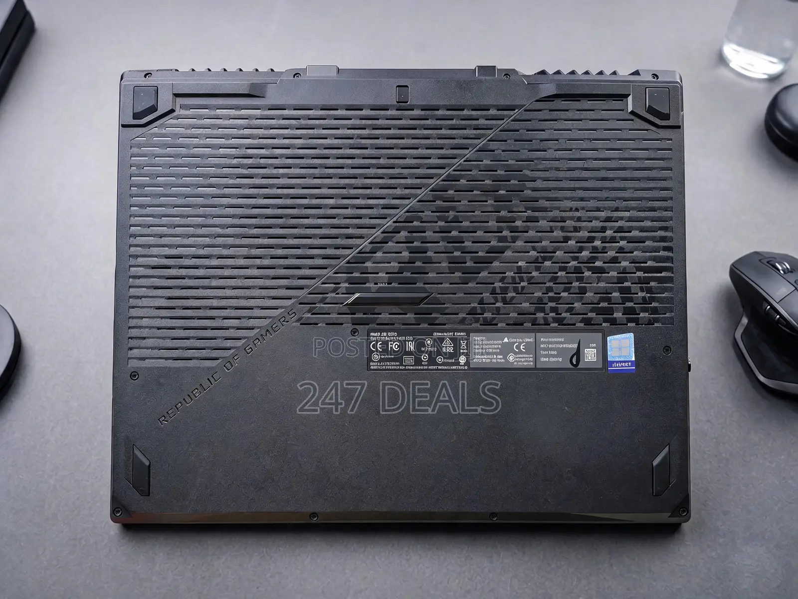 Laptop Asus ROG Strix G17 8GB Intel Core i7 SSD 512GB