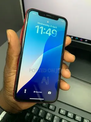 Apple iPhone XR 128 GB Red