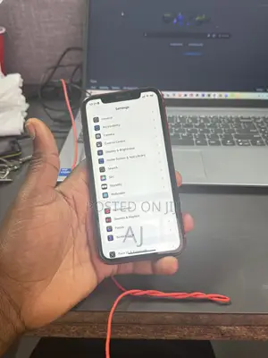 Apple iPhone XR 128 GB Red