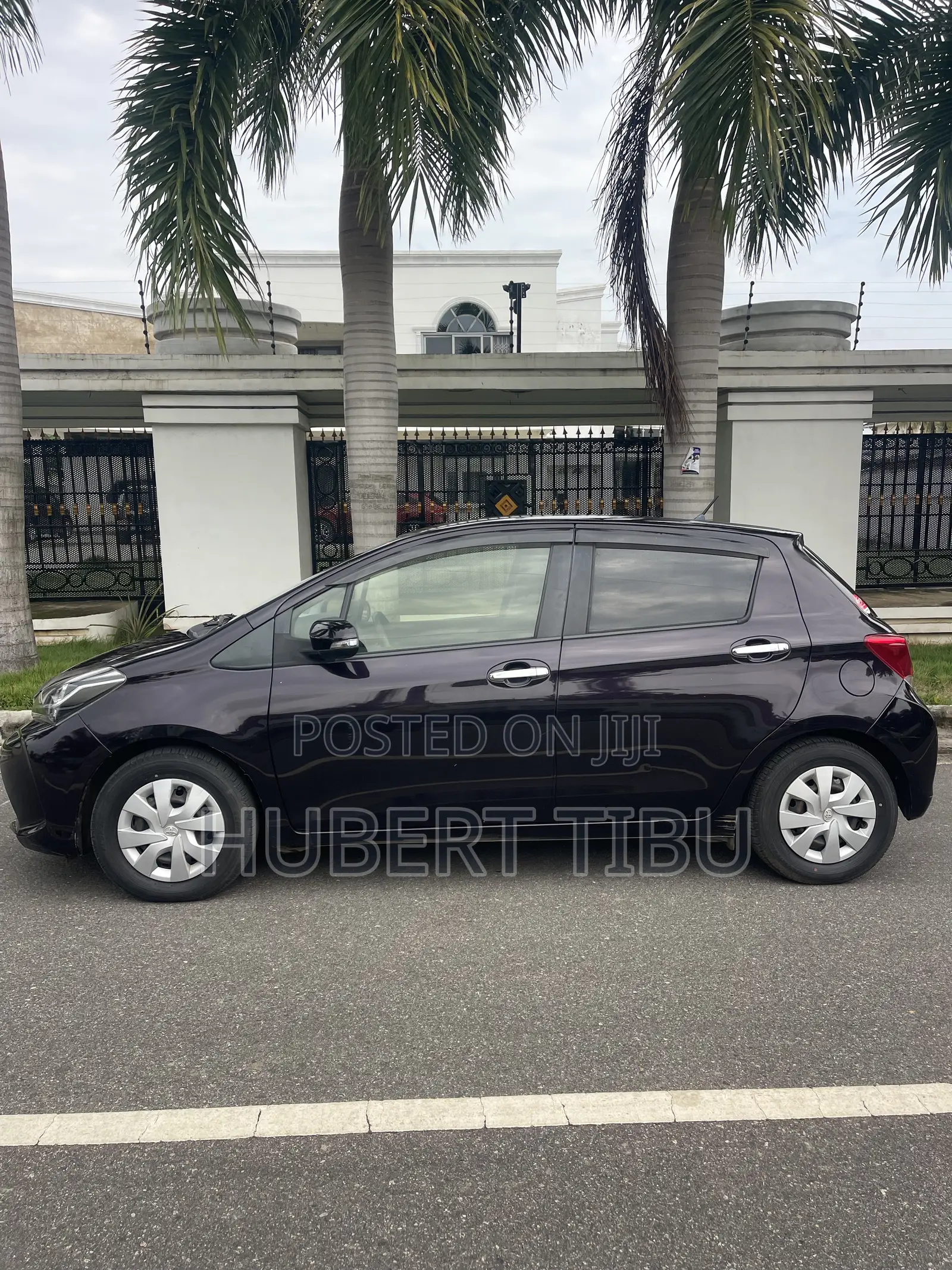 Toyota Vitz 2016 Purple