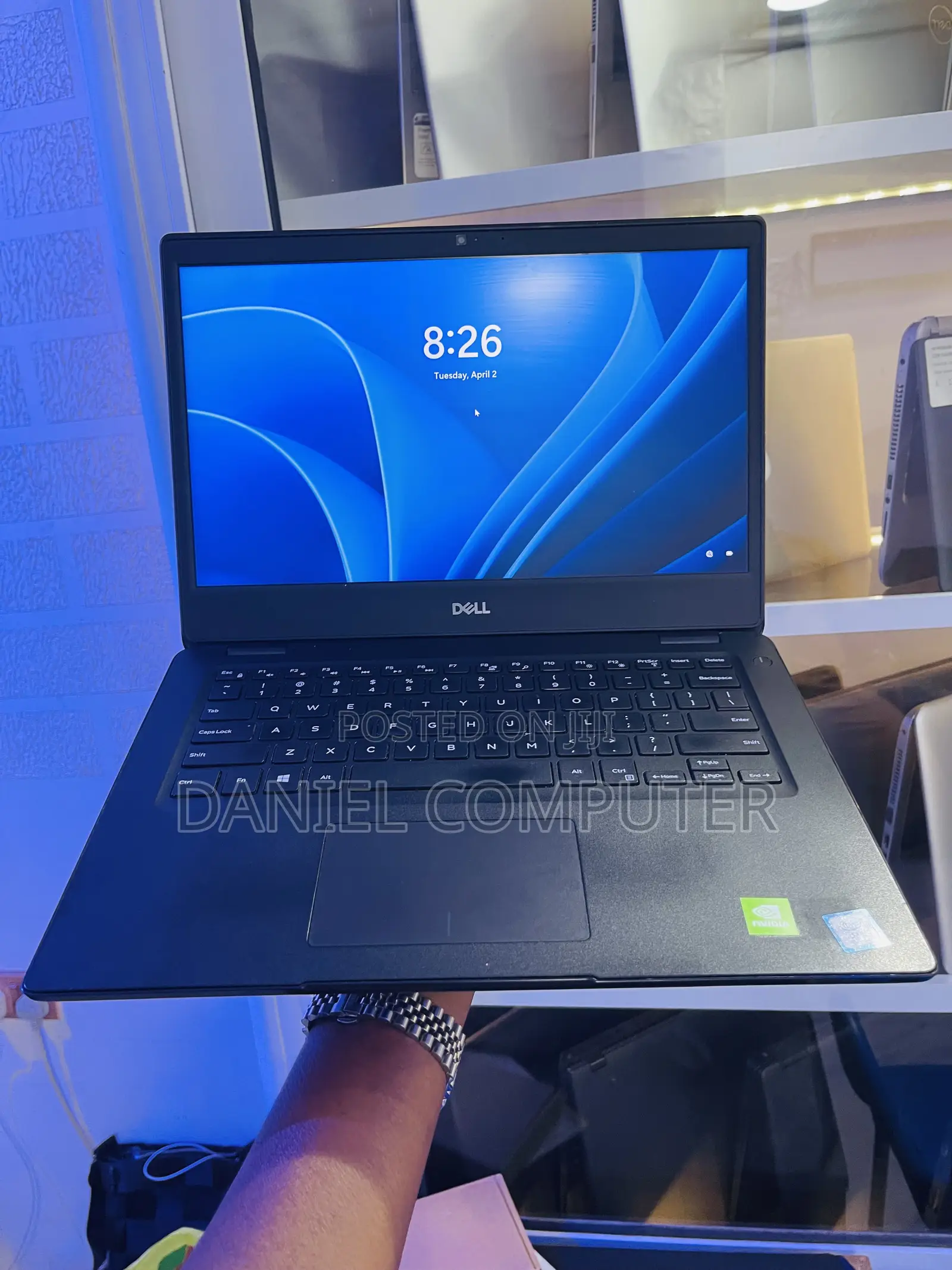 Laptop Dell Latitude 3400 8GB Intel Core i7 SSD 256GB