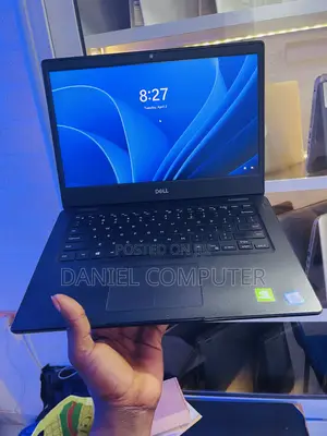 Laptop Dell Latitude 3400 8GB Intel Core i7 SSD 256GB