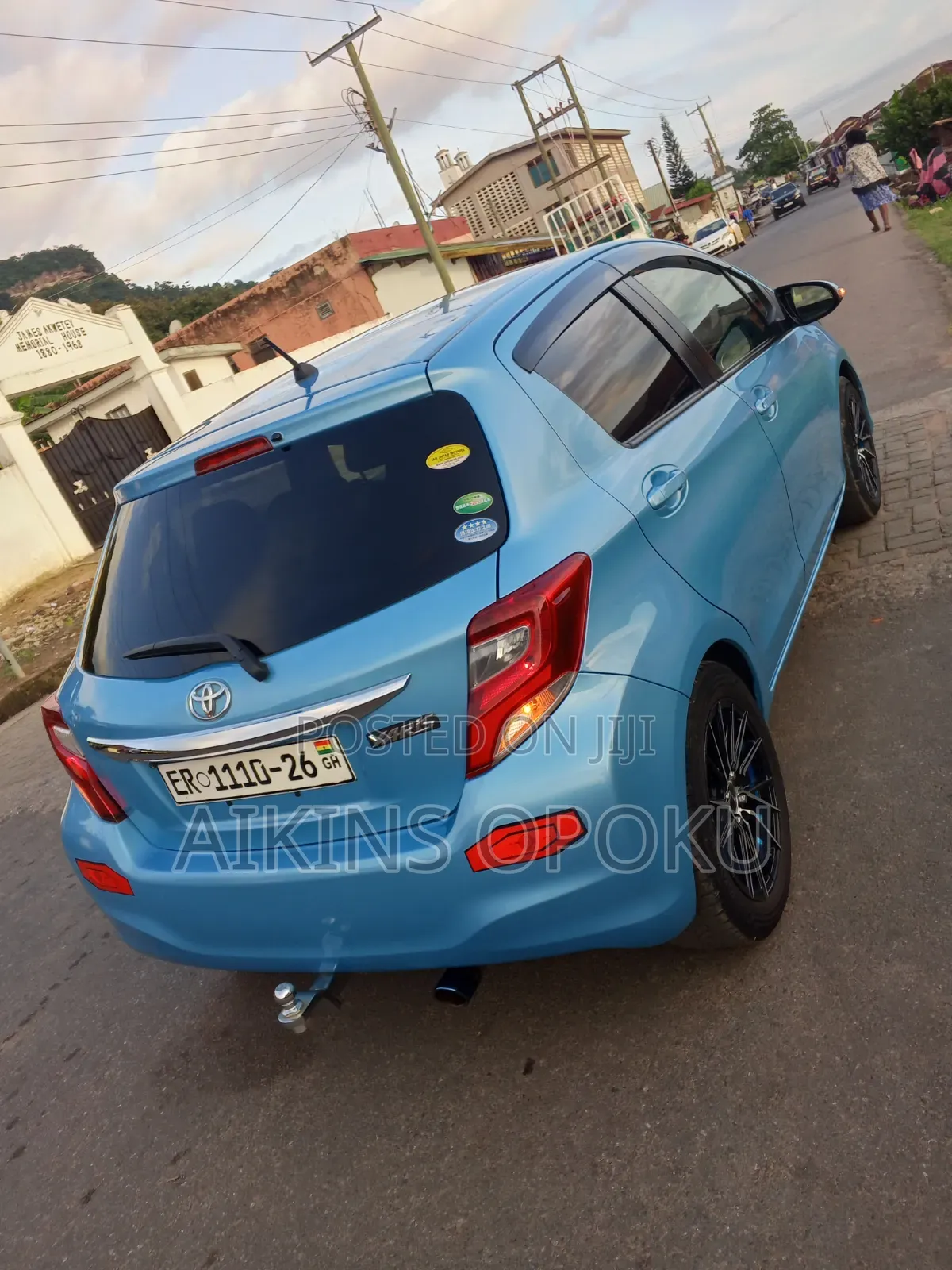 Toyota Vitz 1.3 FWD 5dr 2016 Blue