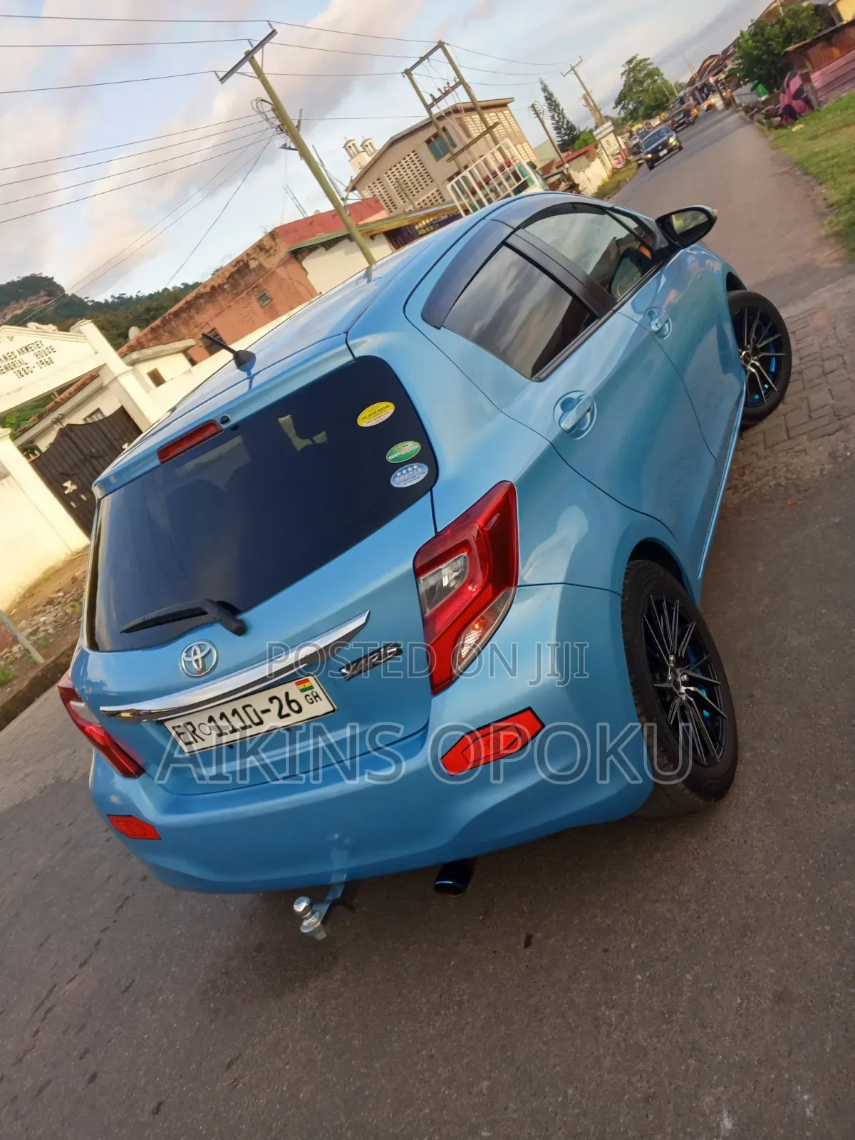 Toyota Vitz 1.3 FWD 5dr 2016 Blue