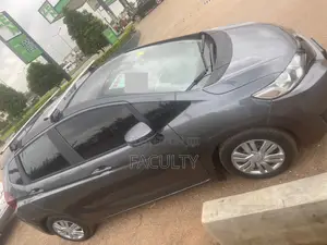 Honda Fit LX 4dr Hatchback (1.5L 4cyl CVT) 2015 Gray