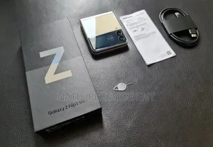 New Samsung Galaxy Z Flip5 256 GB Black