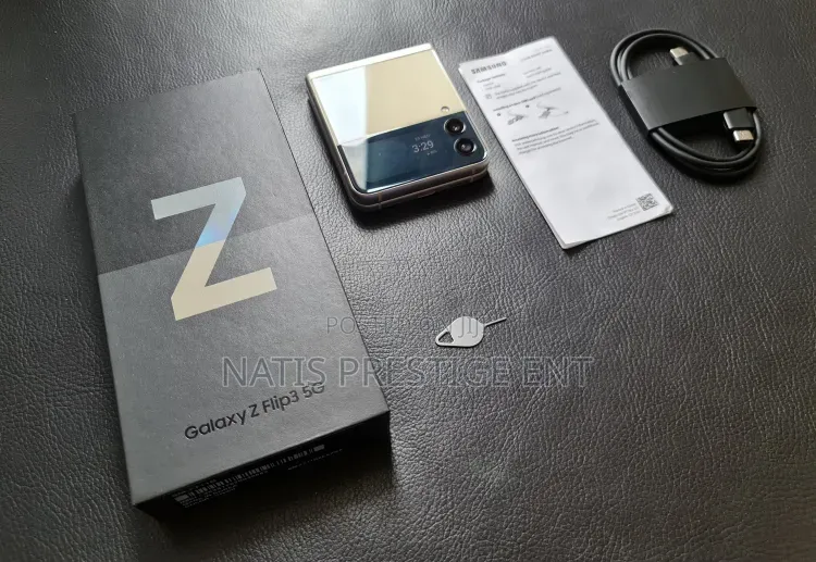New Samsung Galaxy Z Flip5 256 GB Black