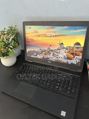 Laptop Dell Precision 3530 16GB Intel Core i7 SSD 512GB