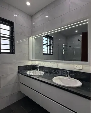 2bdrm Duplex in Manet Court for sale