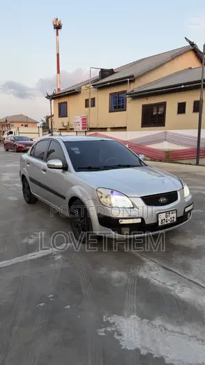 Kia Rio 2010 Silver