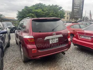 Toyota Highlander 2009 Burgundy