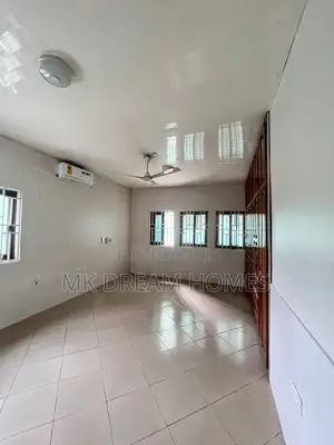 5bdrm House in Ashaley Botwe for rent