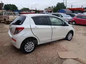 Toyota Vitz 2013 White