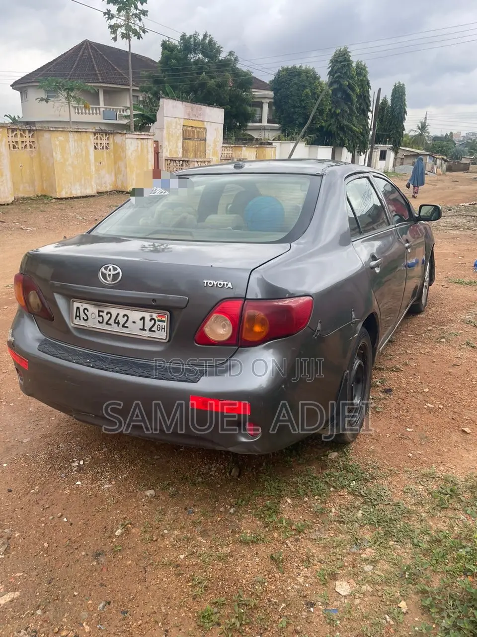 Toyota Corolla 2010 Gray