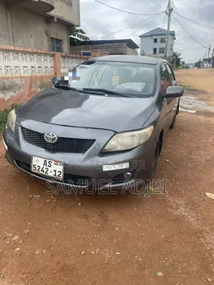 Toyota Corolla 2010 Gray