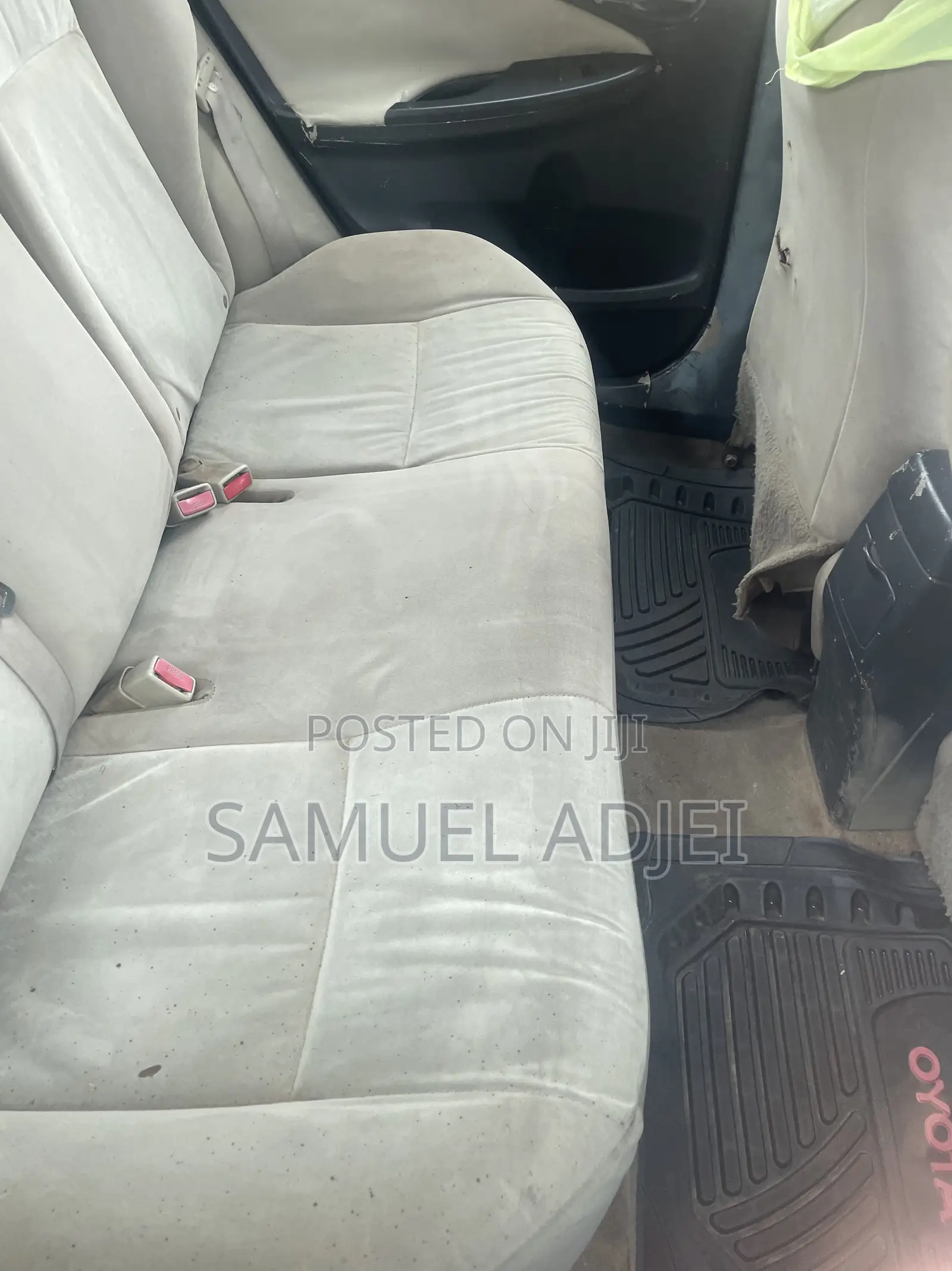 Toyota Corolla 2010 Gray