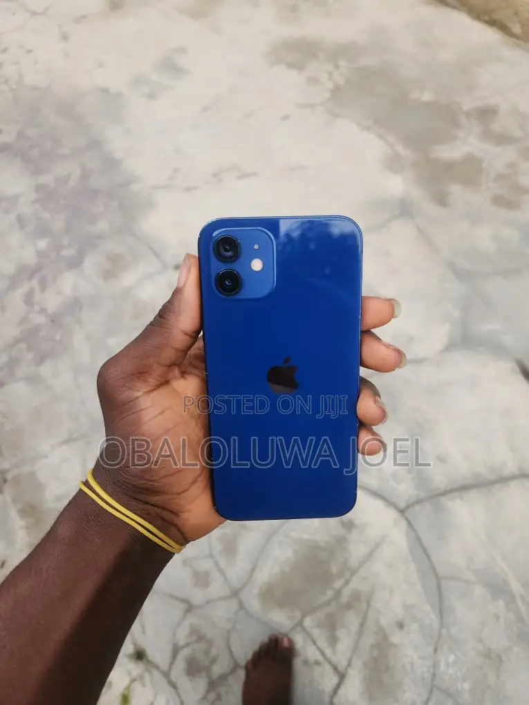 Apple iPhone 12 64 GB Blue