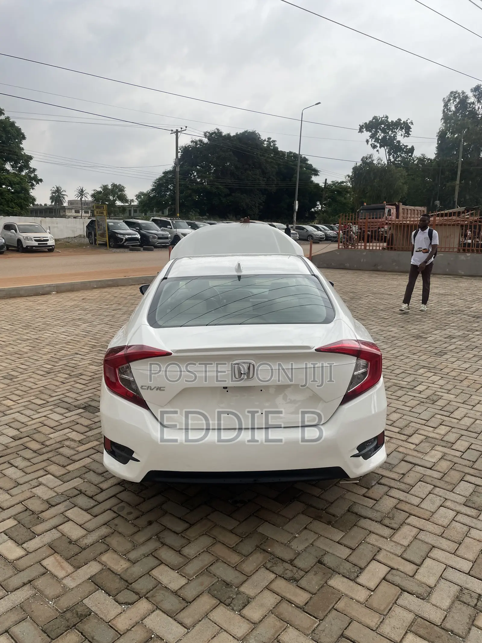 Honda Civic 2018 White